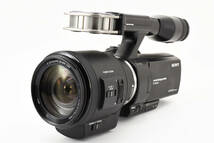 ★☆【良品】 SONY Handycam NEX-VG30H レンズキット E 18-200mm F3.5-6.3 OSS ソニー ビデオカメラ 元箱付き #3734☆★_画像2