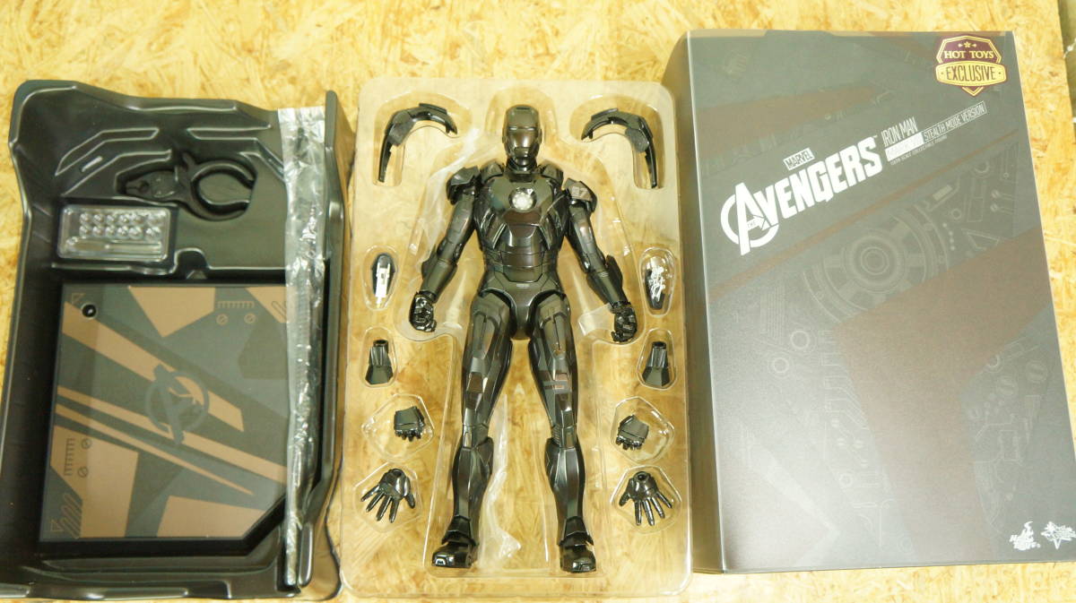 ヤフオク! -「アイアンマンマーク7ステルス」の落札相場・落札価格
