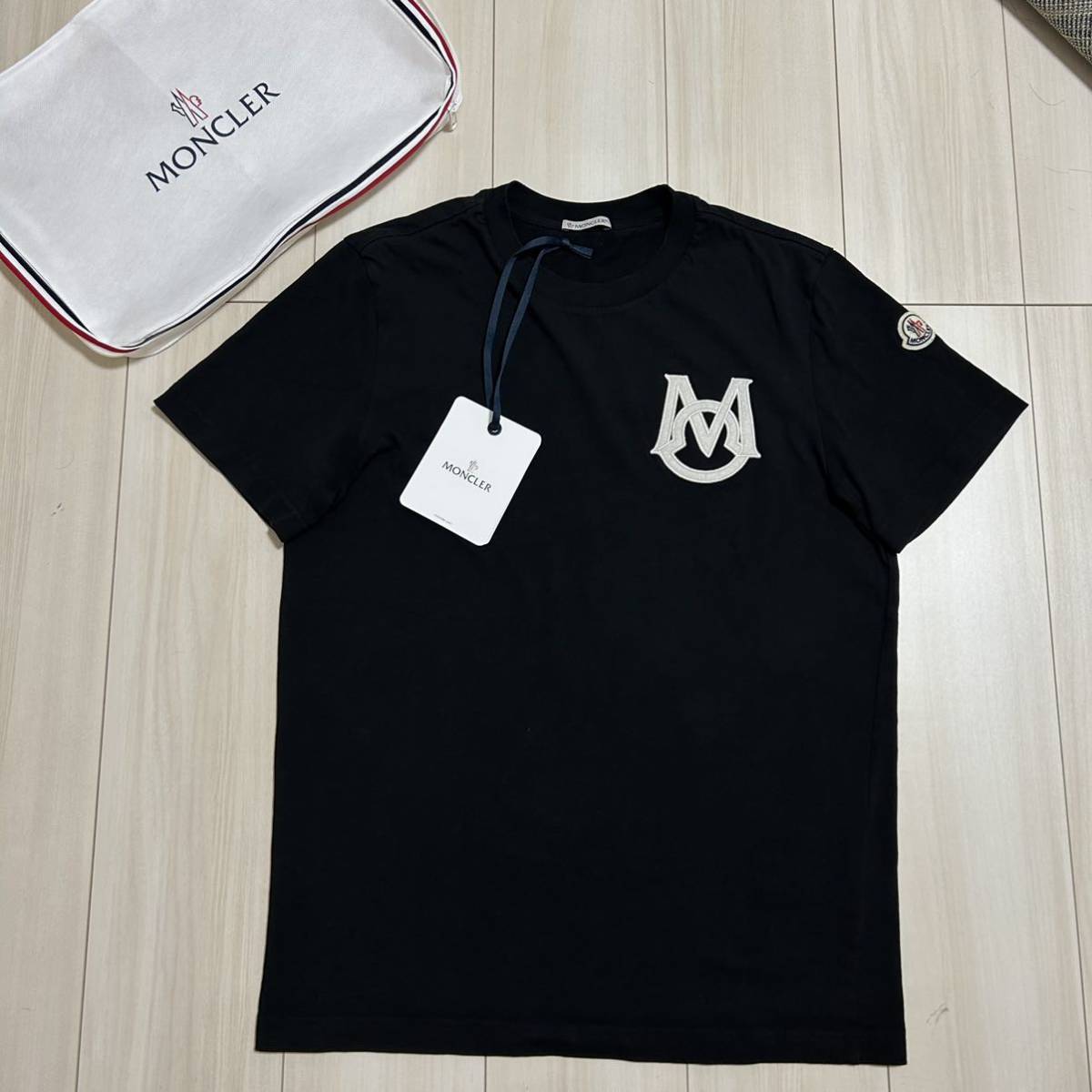 ☆MONCLER☆レタリングロゴ Tシャツ 新品・未使用 L-