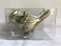 新品・未開封 クリスマス ツリー オーナメント バード 2羽セット 鳥 飾り インテリア 金 白 ゴールド 赤い実 クリップ 吊り下げ ニトリ_画像3