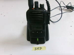 (S-2531)STANDARD トランシーバー VX-212U 充電器 CD-27 通電OK 現状品