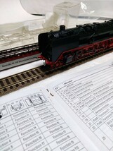 TRIX22814 HO BR01 118 DCCサウンド＋発煙 展示線路付 新同品_画像6