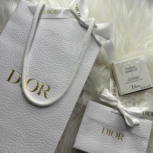 Dior クレーム　アブリコ　ネイルクリーム Christian Dior ディオール 紙袋 ショップ袋