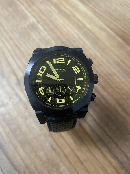 fossil クォーツ腕時計