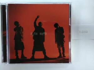 万1 09968 ［CD+DVD］ NEWS / BURN : ６面１２Ｐジャケット仕様 , 帯あり, JECN-0647/8 ※ケースに傷あり