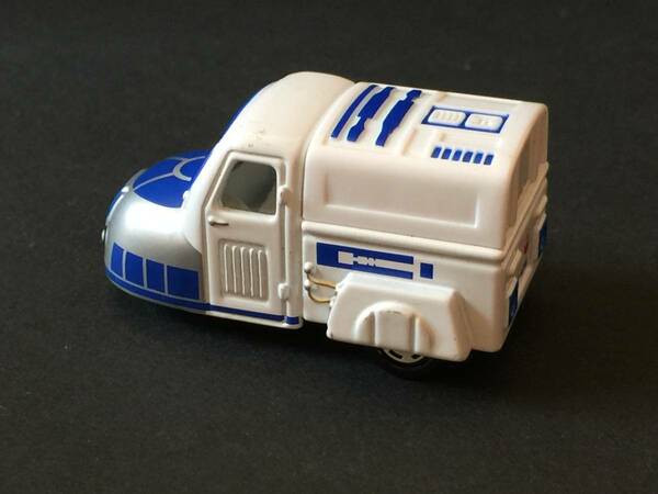 トミカ スター・ウォーズ R２-D２