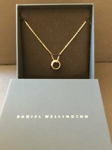 Daniel Wellington ダニエル ウェリントン ローズゴールド ネックレス ①