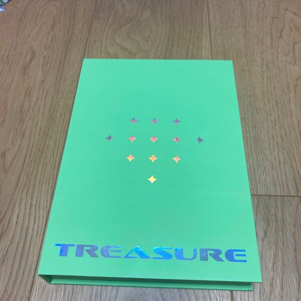 値下げ不可　TREASURE 1st Album 『THE FIRST STEP : TREASURE EFFECT』緑 
