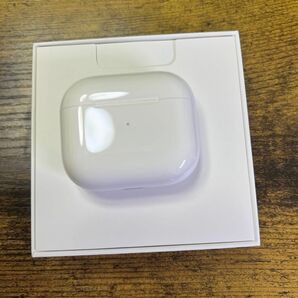 新品未使用品 Apple AirPods 第3世代　 充電器　充電ケース　 CASE ワイヤレスイヤホン