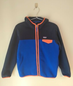 patagoniaパタゴニア/シンチラフーディー/キッズ/ボーイズL12/フリース/150くらい？