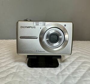 C- OLYMPUS デジタルカメラ CAMEDIA (キャメディア) FE-220D(中古品)OLYMPUS