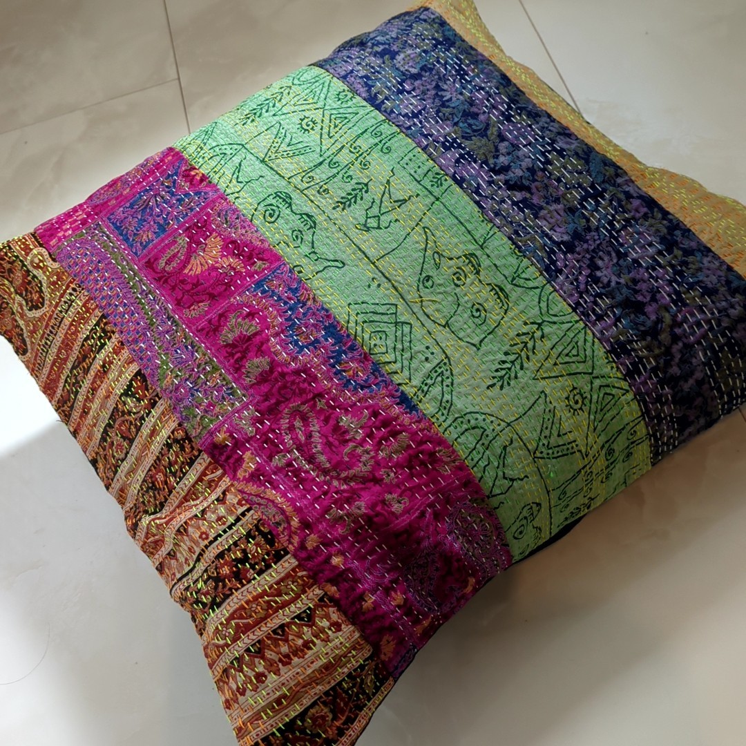 09 Kantha Quilt Block Print Cushion Cover Silk Cotton Flower Vintage Antique Handmade Remake India, furniture, interior, interior accessories, Cushion Cover