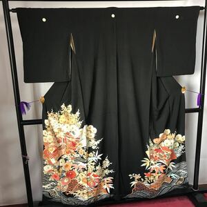 アンティーク　着物　昭和レトロ　黒留袖　鳥　大正ロマン　金駒刺繍　モダン　和洋折衷コーデ　リメイク　絹　正絹100% こ23-08t