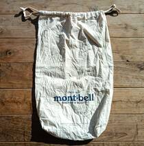 送料無料♪モンベル mont-bell ランドリーバッグ 巾着袋 大 35.5×54×9㎝ 非売品 保存袋 美品　登山キャンプアウトドア_画像2