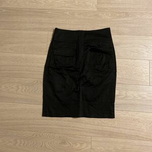 パオラフラーニ　黒　スカート　38