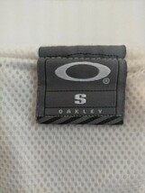 OAKLEY オークリー ベスト メンズS オフホワイト系 裏地メッシュ ゴルフ スポーツ タウンユース 美品 送料無料 _画像6