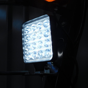 送料無料！2個セット！LEDライト 16連 48W 防水 ip67 角型 フォークリフト トラック 重機 作業灯 LEDワークライトの画像5