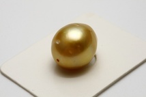 南洋白蝶真珠パールルース　両穴　15×13mm　ナチュラルゴールドカラー_画像3