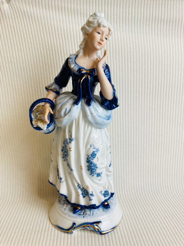 2023年最新】ヤフオク! -陶器 磁器 人形の中古品・新品・未使用品一覧