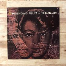 LP MILES DAVIS マイルス・デイヴィス/キリマンジャロの娘[国内初版盤:解説ジャケット裏記載:WAYNE SHORTER,HERBIE HANCOCK,TONY WILLIAMS]_画像1