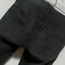 【DIVIDED】H&M エイチアンドエム ストレッチスキニーパンツ ブラック 綿混 ダメージ加工 USED加工 カジュアル モード メンズW33/197OO_画像7