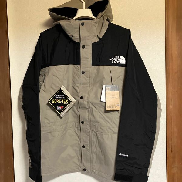 THE NORTH FACE マウンテンライトジャケット