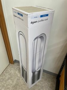 送料無料～( 動作品 ) 美品 Dyson Pure Cool ダイソン　空気清浄機能付き扇風機　サーキュレーター ホワイト／シルバー TP04 送料無料