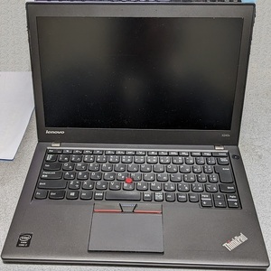 Lenovo　ThinkPad X240s　i7/RAM8GB/SSD256GB/12.5inch/4GLTE/左右ボタン付クリックパッドあり