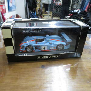 ミニチャンプス Audi アウディ R8 Le Mans hrs.2001 400 010904 ル・マン ミニカー モデルカー