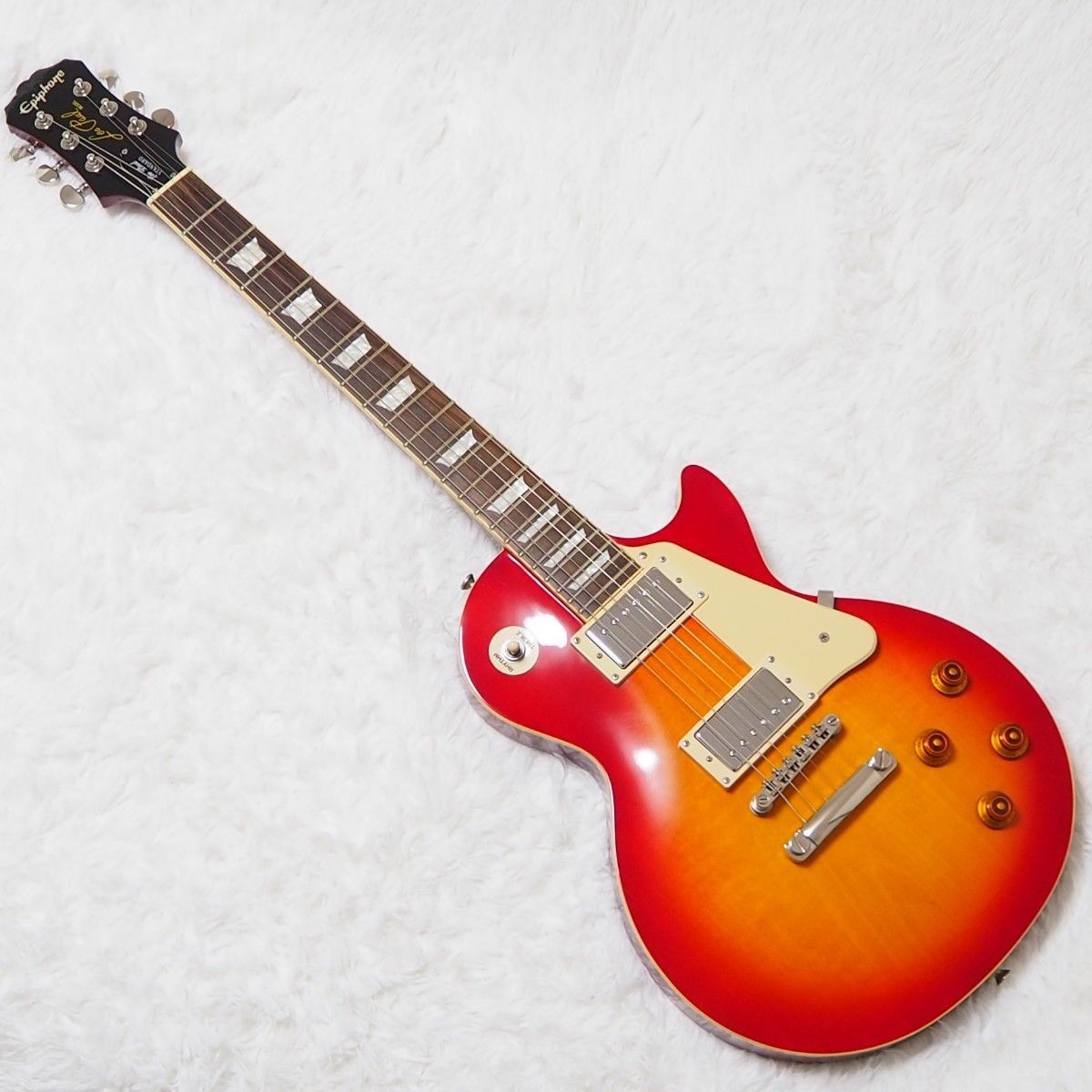 超美品 Gibson Les Paul Future Tribute Lefty レフティ｜PayPayフリマ