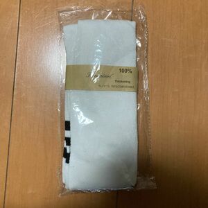 新品未開封　ニーハイソックス(ライン入) 