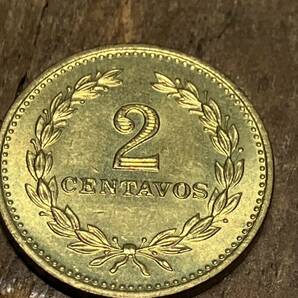 1974 El Salvador 2 Centavos Republic DE コイン coin 古銭 骨董品 combine shipping Centavos サルバドール コイン エルサルバドル の画像3