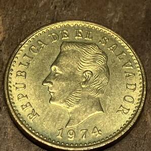 1974 El Salvador 2 Centavos Republic DE コイン coin 古銭 骨董品 combine shipping Centavos サルバドール コイン エルサルバドル の画像1