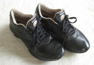 【Reebok リーボック】 EASYTONE GO OUTSIDE Ⅲ　ブラック/BLACK　WOMEN 7US/24㎝　イージートーン　スニーカー