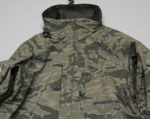 Yahoo!オークション - 希少Mサイズ スウェーデン軍 ECWCS ゴアテックス