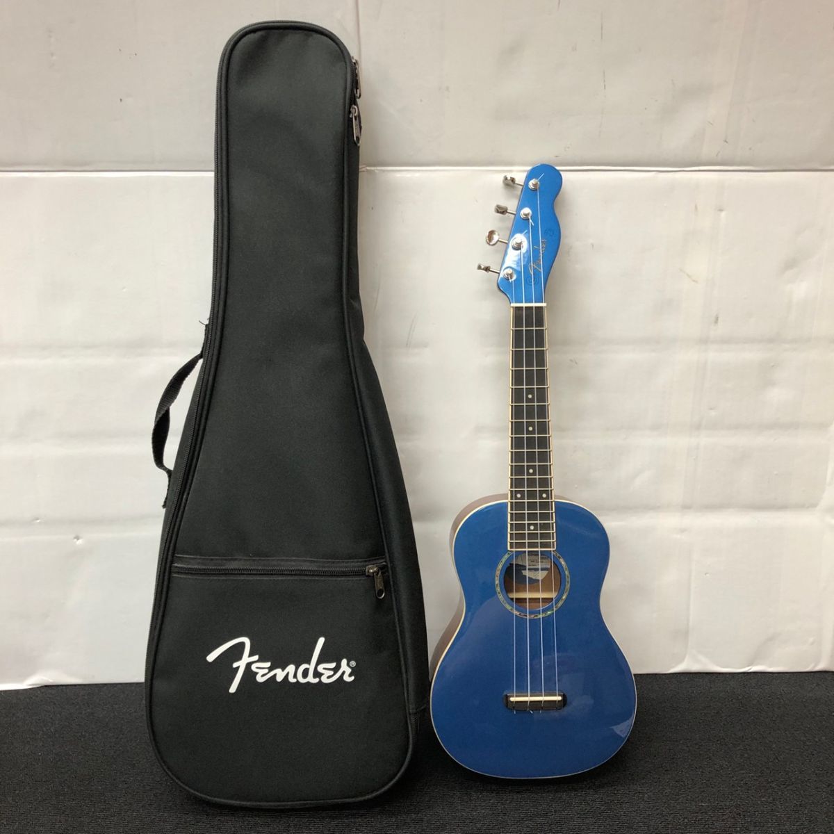 ヤフオク! -「fender」(本体) (ウクレレ)の落札相場・落札価格