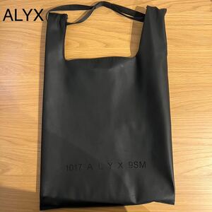 1017 ALYX 9SM アリクス トートバッグ エコバッグ ショッピングバッグ マルシェバッグ フェイクレザー ブラック