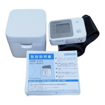 オムロン 手首式血圧計 HEM-6121_画像1