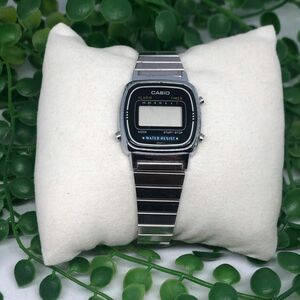 CASIO カシオ　LA670W チープカシオ　ゴールド　デジタル　現状品