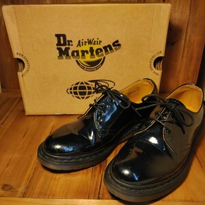 貴重 入手困難 別注 箱付 ビームス BEAMS ドクターマーチン Dr.Martens パテントレザー 3ホール レザーシューズ UK5 カジュアル ロカビリー