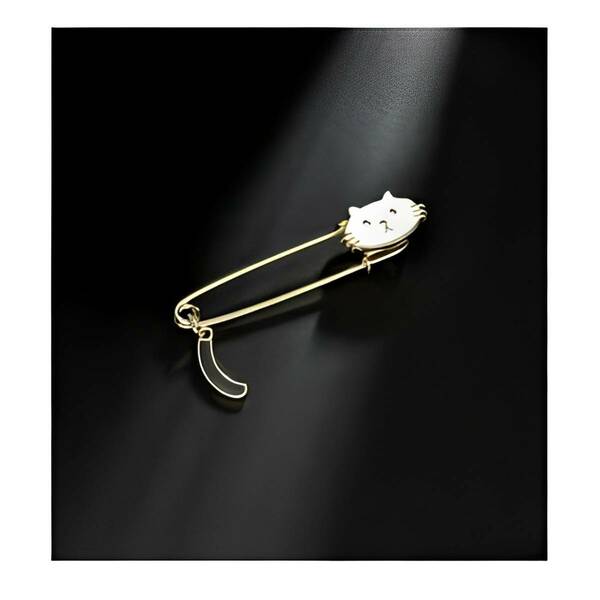 S1290 【動物】猫 モチーフ ブローチ/ホワイト
