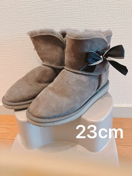 UGGオーストラリア 23cm 6サイズ ムートンブーツ