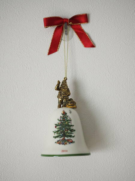 【Spode】クリスマス ツリー オーナメント ベル サンタクロース 陶器製 スポード ハンドクラフト Handcrafted Bell Christmas Ornament