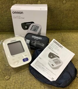 OMRON　オムロン　スタンダード19シリーズ上腕式血圧計　HCR-7202　中古　美品　札幌発