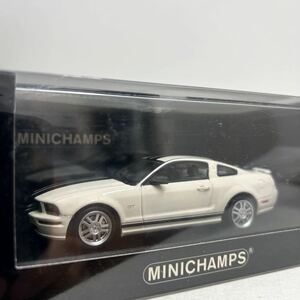 MINICHAMPS 1/43 FORD MUSTANG GT 2005年 White ミニチャンプス フォード マスタング ホワイト ミニカー モデルカー アメリカンカー