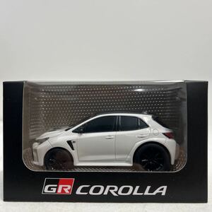 非売品 TOYOTA ディーラー特注 トヨタ 新型GRカローラ COROLLA 非売品 カラーサンプル ミニカー プルバックカー スーパーホワイトII GAZOO