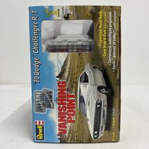 未組立 Revell Metal Body 1/25 VANISHING POINT '70 Dodge Challenger R/T 映画バニシングポイント ダッジ チャレンジャー 劇中車ミニカー_画像5