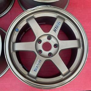 RAYS ボルクレーシング TE37 17x9JJ /PCD114.3/5H /OFFセット+15/ハブ径約73mm GT-R サイズ 1本ガリ傷ありの画像3