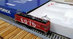 ▼TOMIX-92909ばらし▼ED75(レインボー塗装風)/トミー75周年記念列車セットばらし/コキ50000コンテナは無し/中古