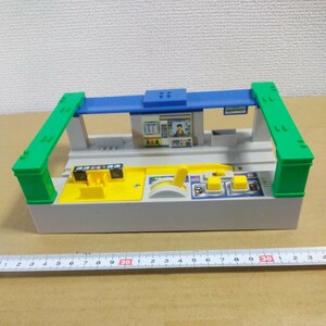 プラレール サウンド駅 セントラル駅 タイ製 情景部品 未チェック 詳細不明 ジャンク扱い TOMY 